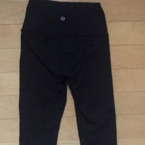 Lululemon Wuner under size 2